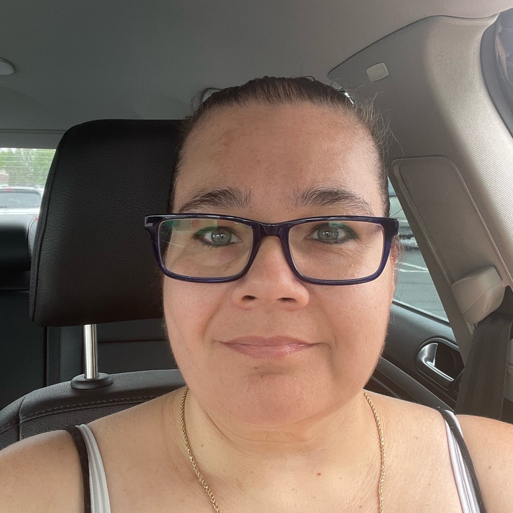 Meet your Posher, Monica